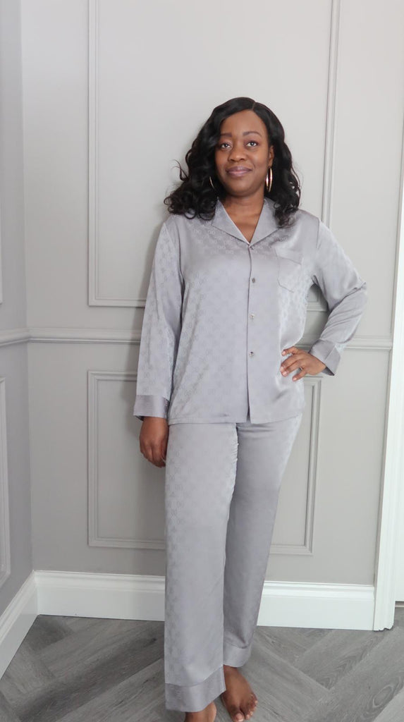 Bustimi Signature Silky Lounge Set