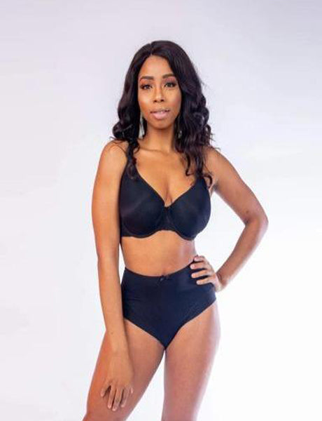 SHE Underwire Smooth- Padded Bra - Gorsenia K432